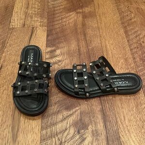 Makris Woman’s Black Sandals Size 36